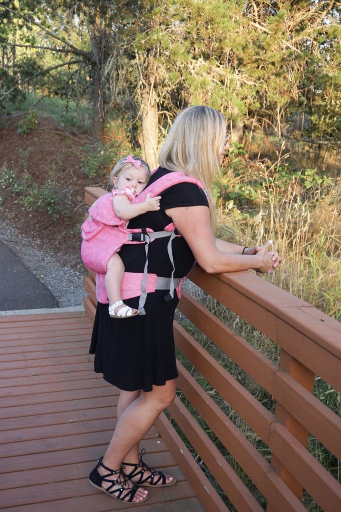 baby wearing, baby carrier, lillebaby, baby girl 