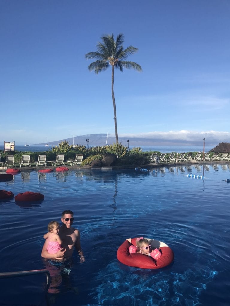 Traveling to Maui with Kids, traveling with children, Hawaii Guide, Kaanapali Beach 