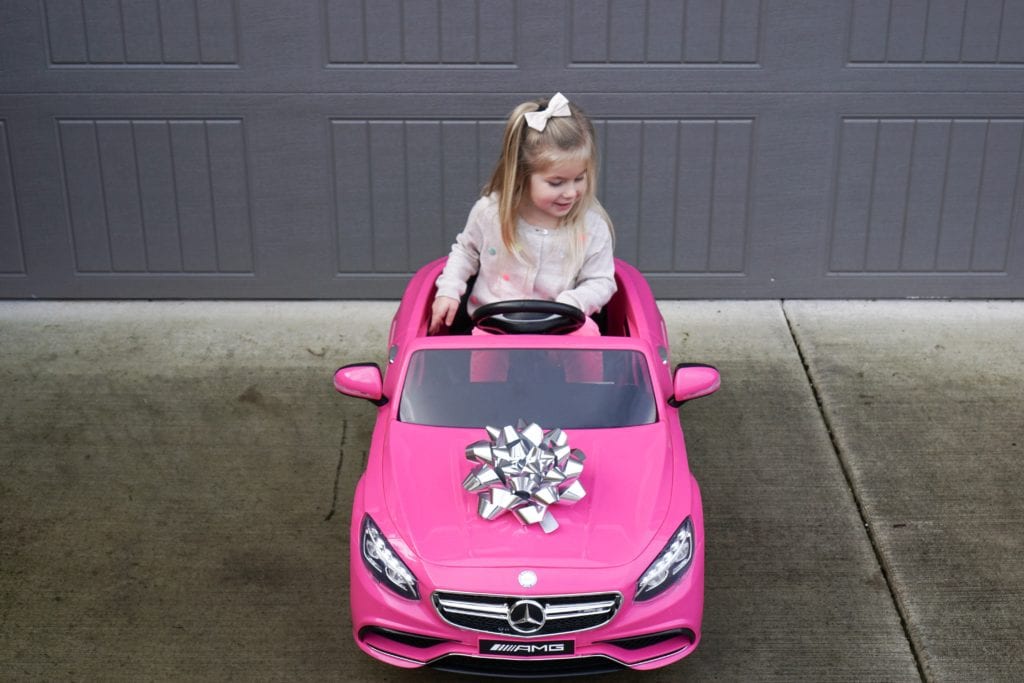 Gift Ideas, Pink Electric Car, Remote Control Car, Cars for Toddlers, Toys, Toy Ideas for kids, toy mercedes benz, ride on car