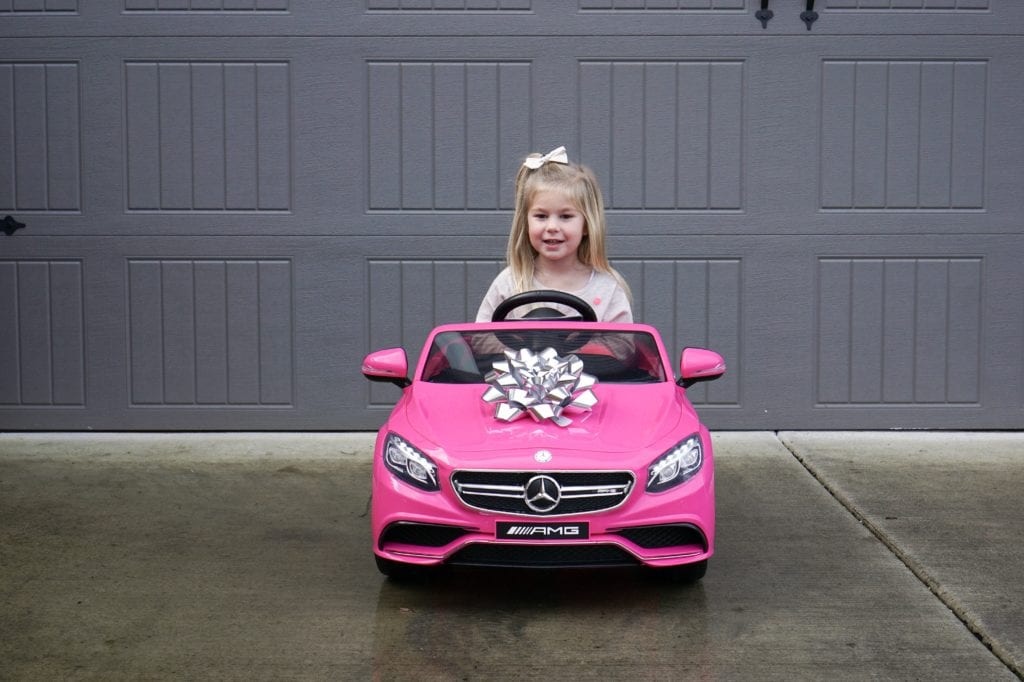 Gift Ideas, Pink Electric Car, Remote Control Car, Cars for Toddlers, Toys, Toy Ideas for kids, toy mercedes benz, ride on car 