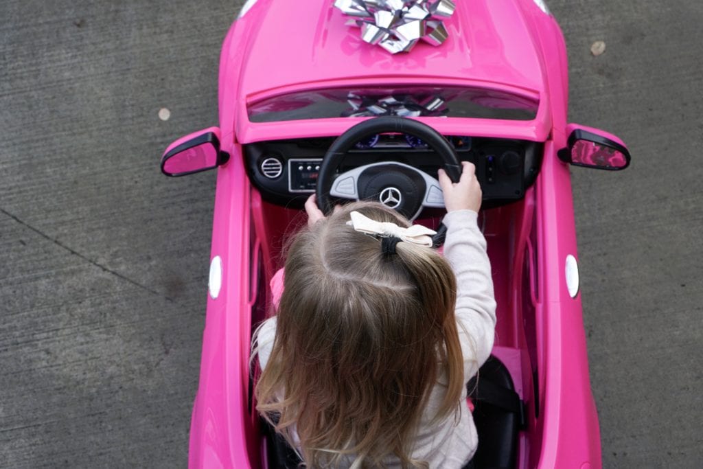 Gift Ideas, Pink Electric Car, Remote Control Car, Cars for Toddlers, Toys, Toy Ideas for kids, toy mercedes benz, ride on car