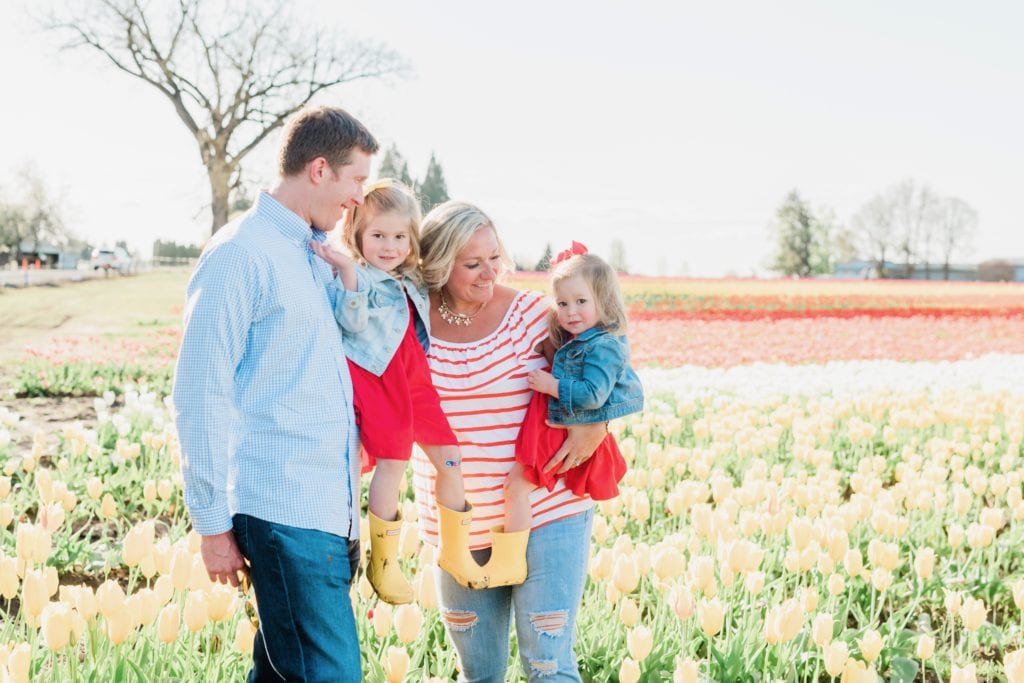 Tulip field family photos 