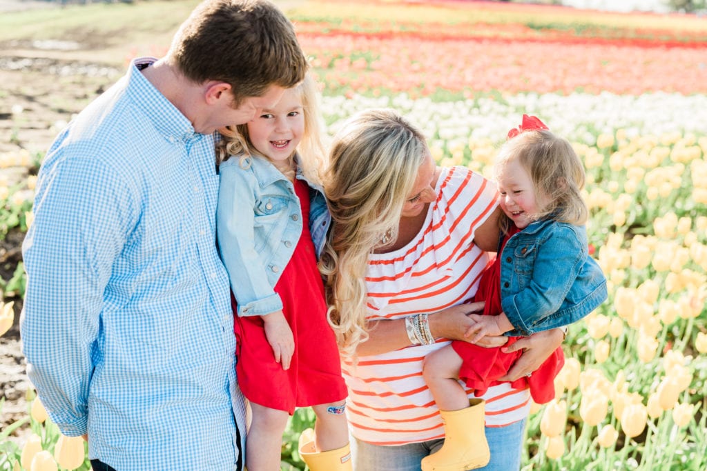 Tulip field family photos 