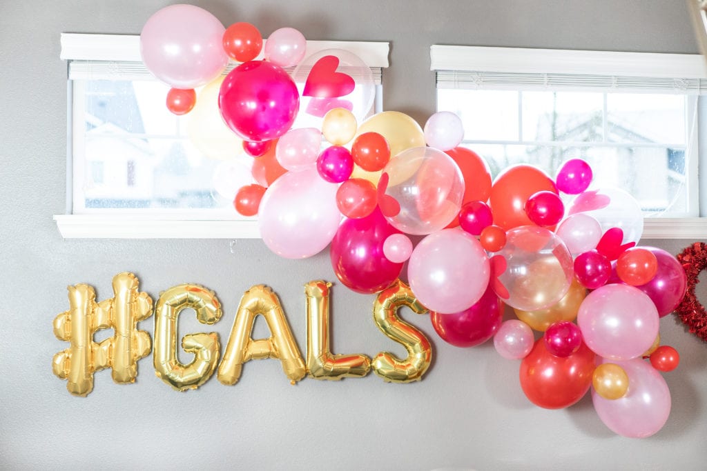 How to throw the perfect galentine's party for your besties