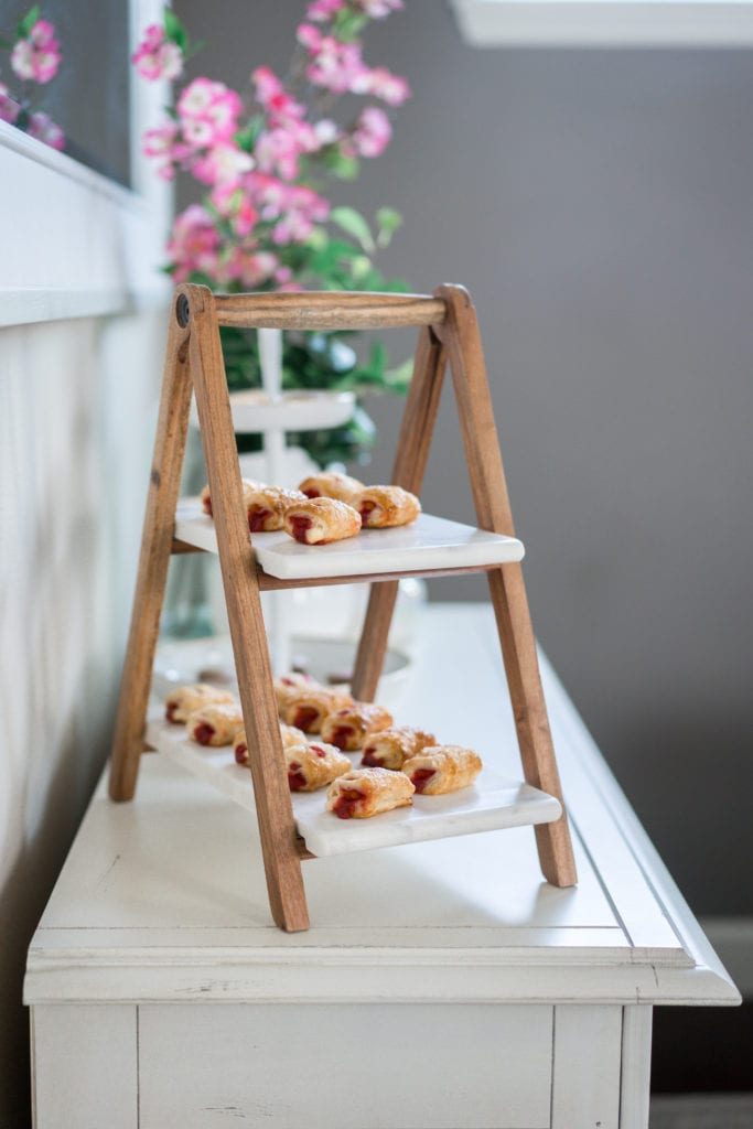 Mother's Day Brunch Ideas at Home - Momosas and Macarons 