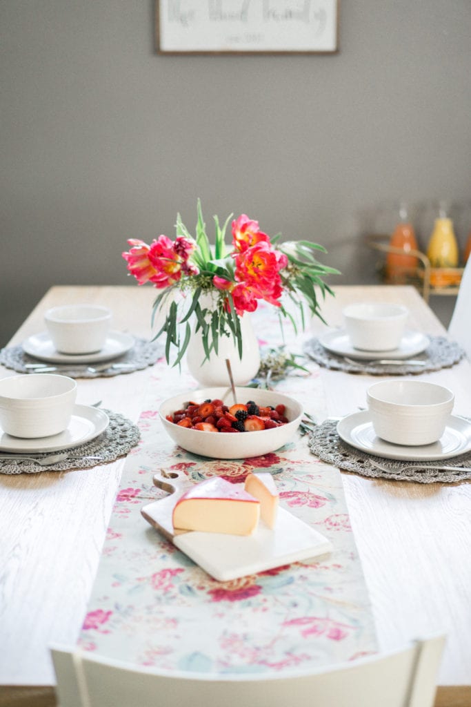 Mother's Day Brunch Ideas at Home - Momosas and Macarons 