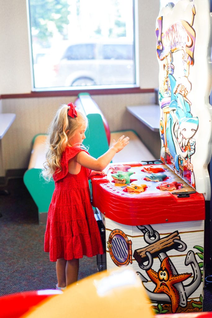 How to Beat Summer Boredom - A Day at Chuck E. Cheese