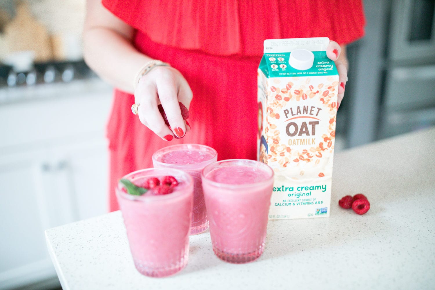 Oat Milk Smoothie20 The House of Hood Blog