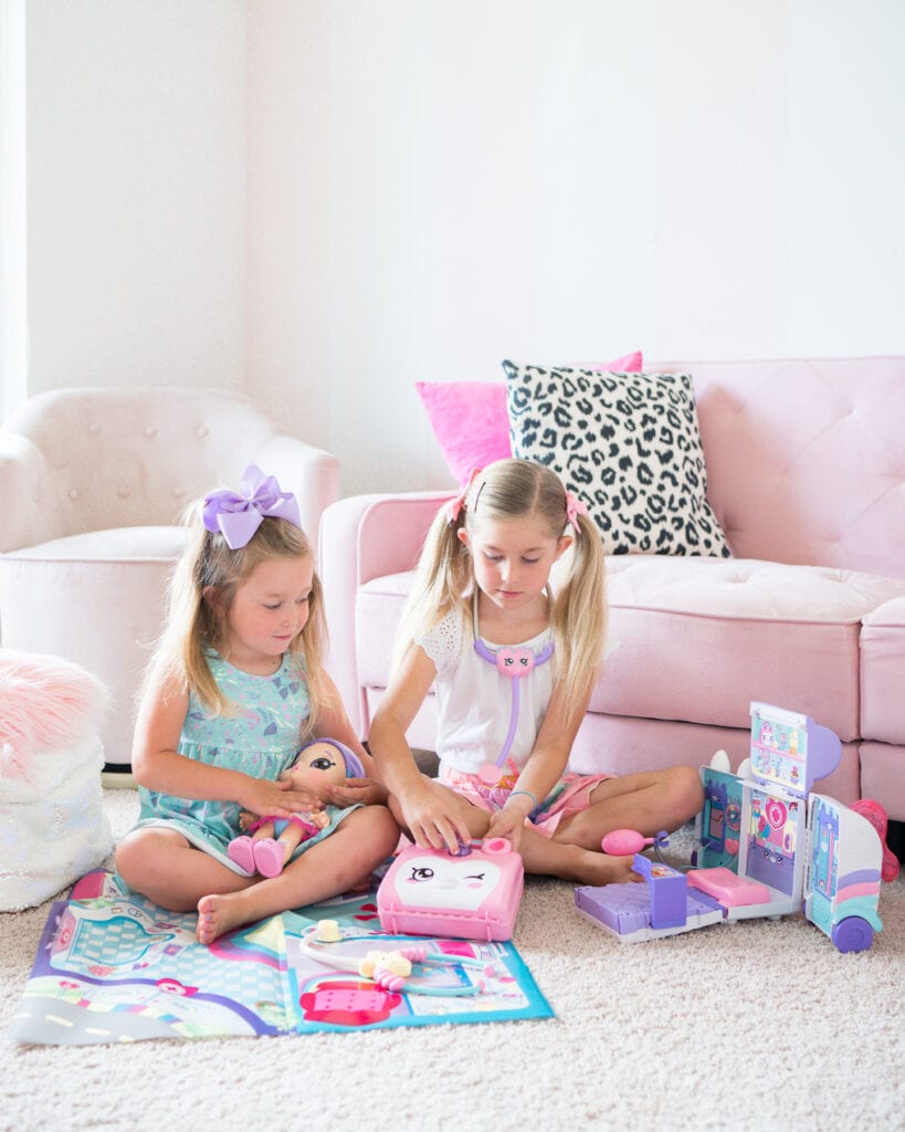 Kindi Kids Shiver n' Shake Rainbow Kate Review