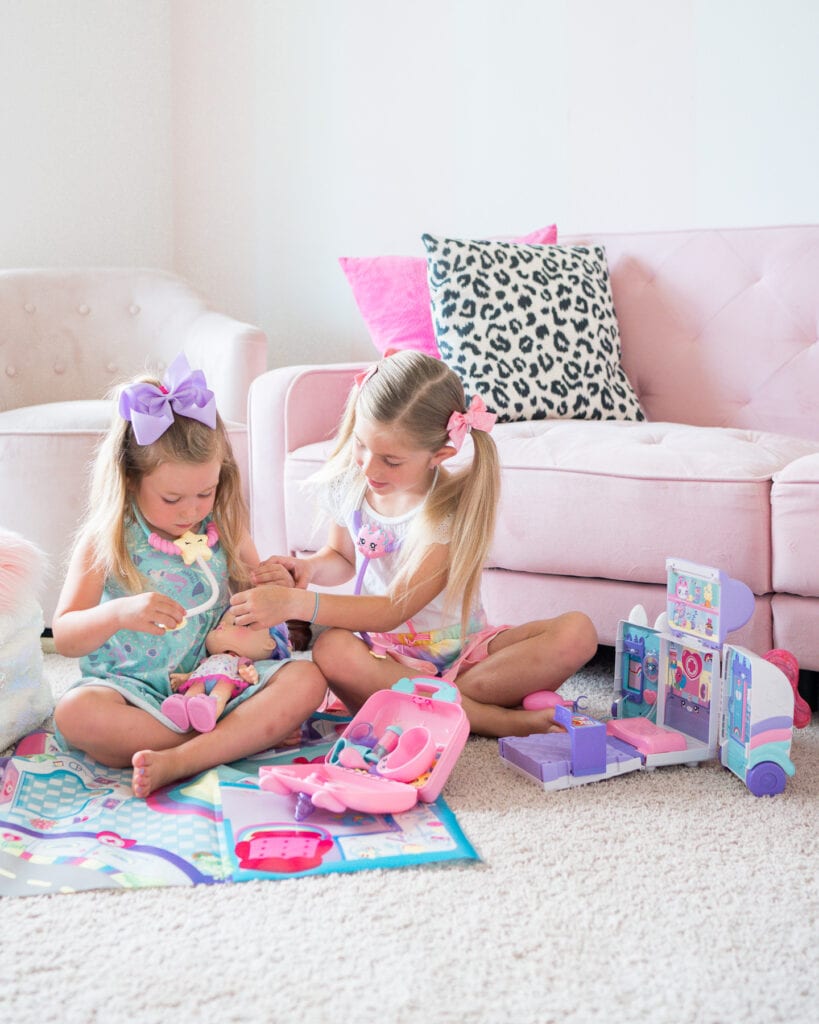 Kindi Kids Shiver n' Shake Rainbow Kate Review