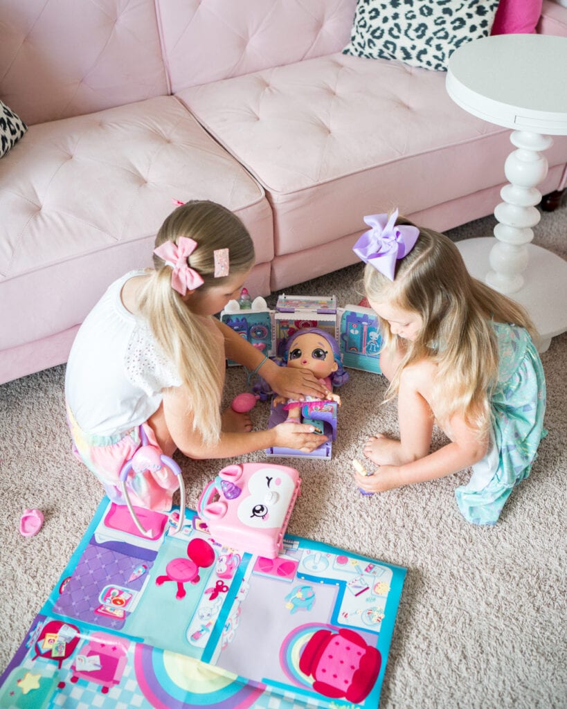 Kindi Kids Shiver n' Shake Rainbow Kate Review