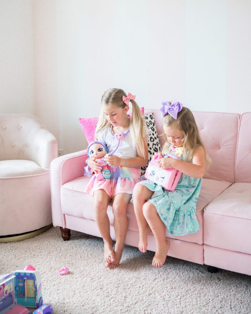 Kindi Kids Shiver n' Shake Rainbow Kate Review