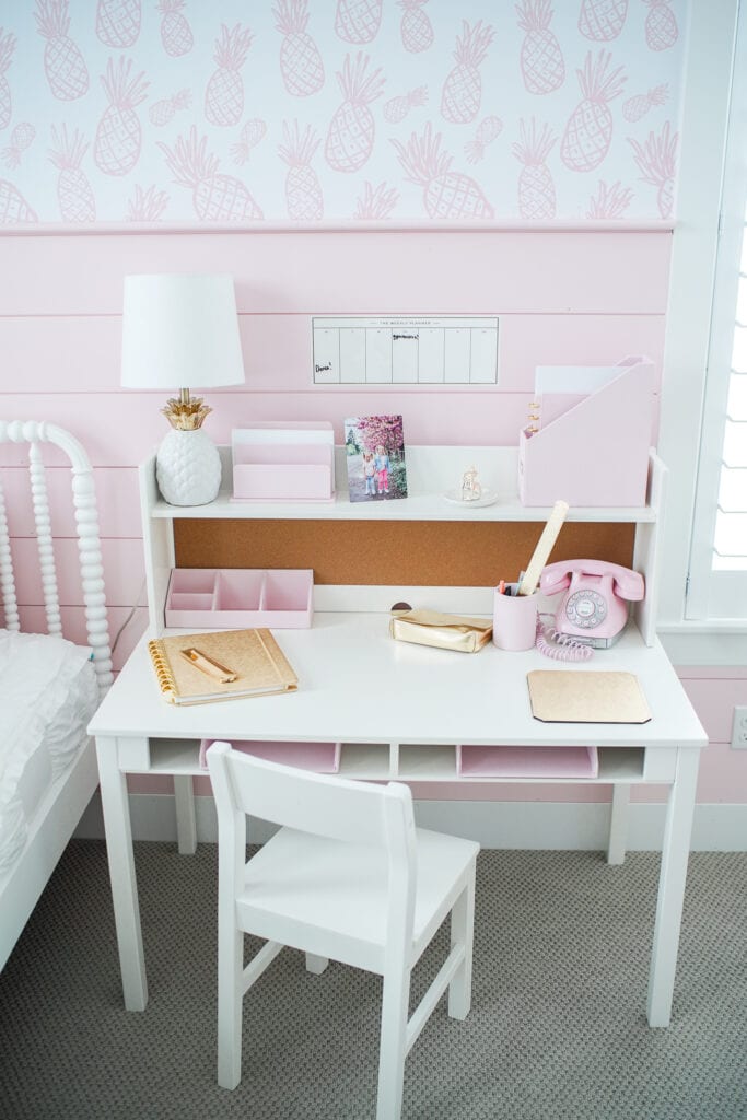 Little Girls Desk with Hutch and Chair