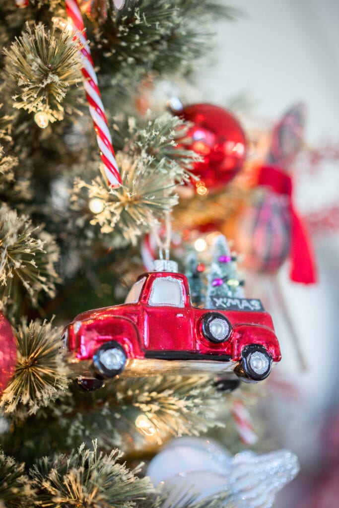 Red Christmas Decorations 