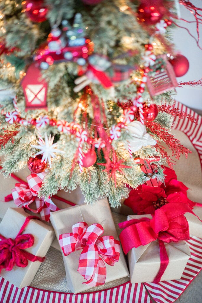 Red Christmas Decorations 
