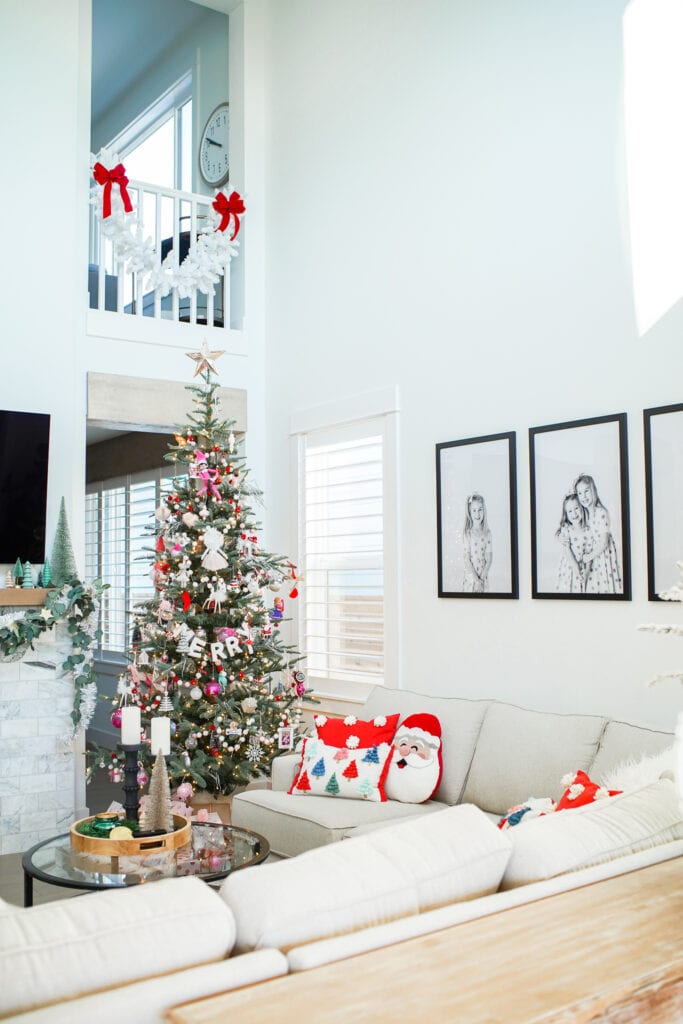 Indoor and Outdoor Christmas Decor Ideas - Christmas Home Tour!