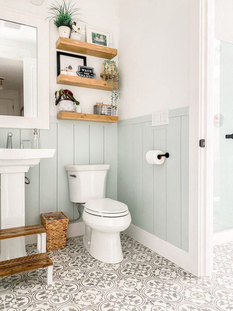 Bathroom Shiplap - Transform Your Bathroom with Vertical Shiplap!