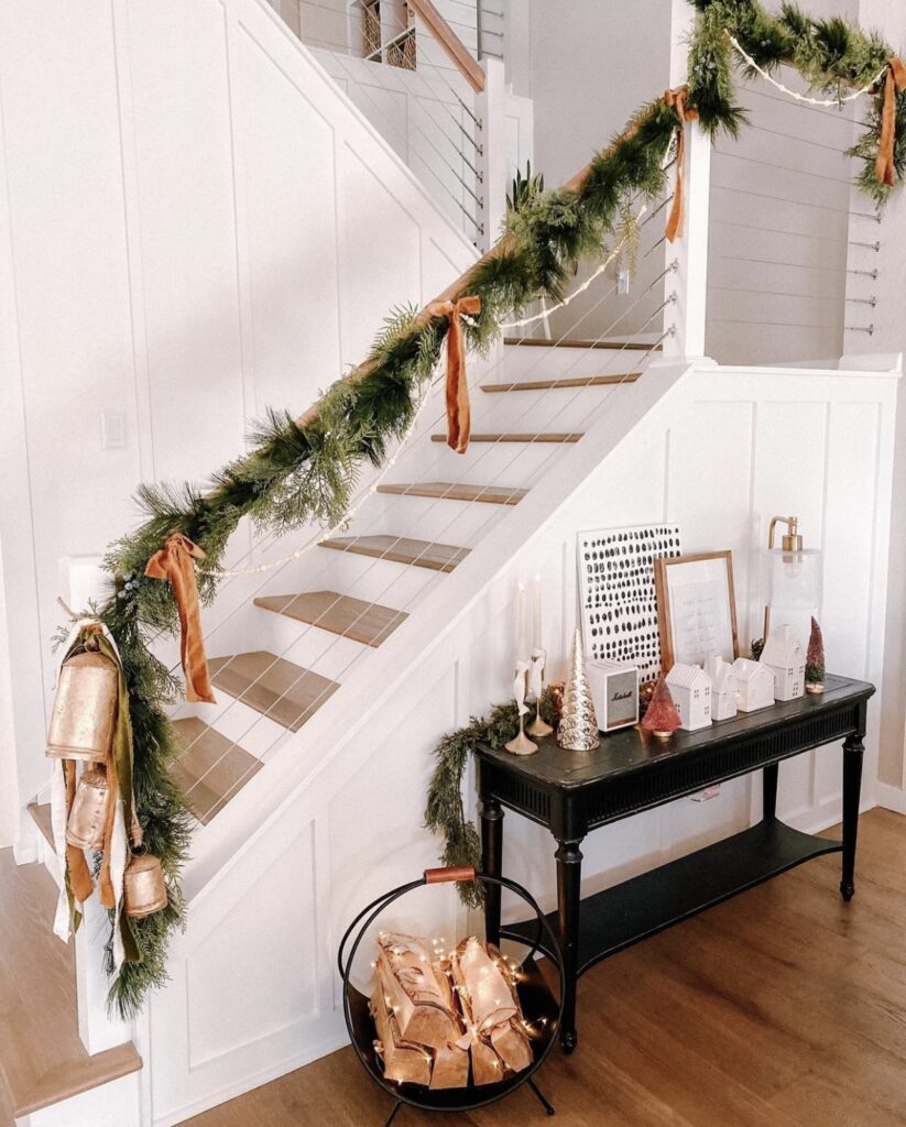 Christmas Staircase Decor