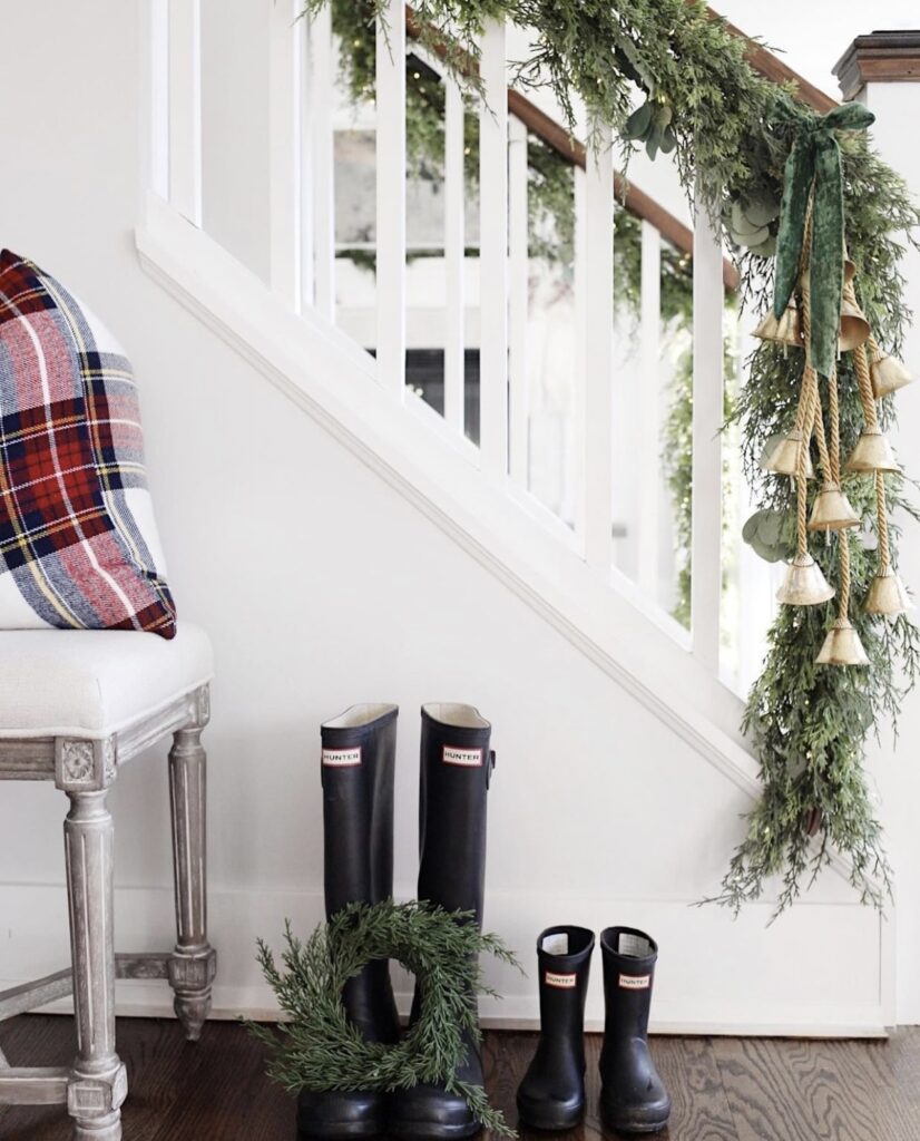 Christmas Staircase Decor