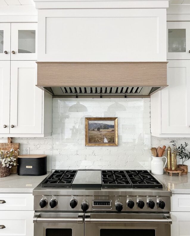 Kitchen Hood Vent with Wood Trim Over 20 Ideas You Will Love!