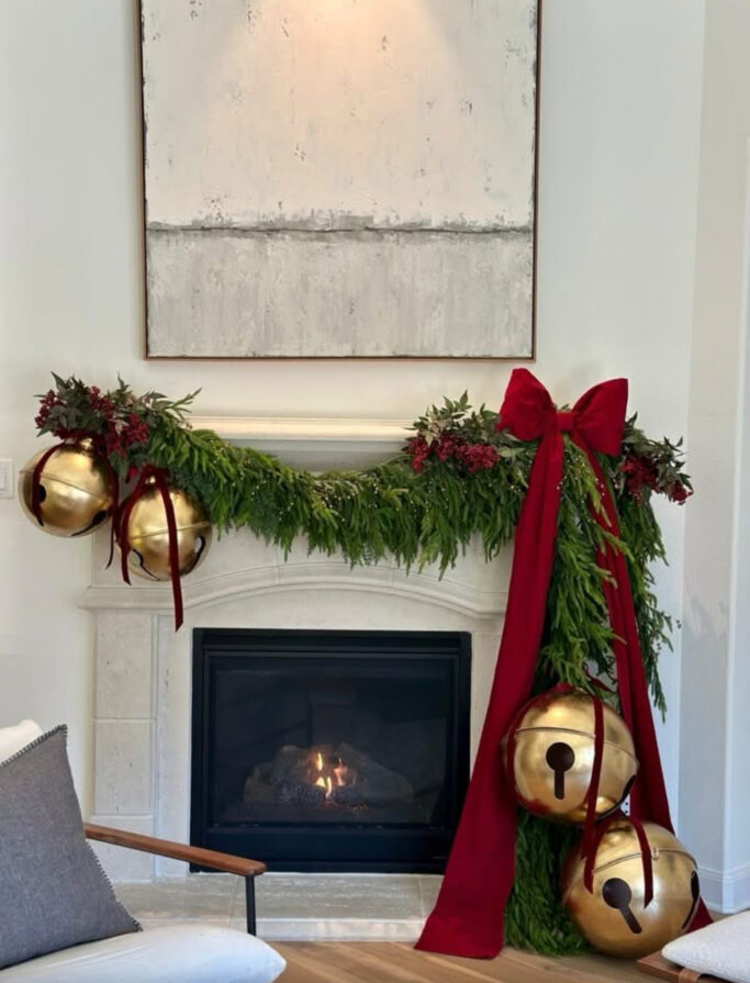 Christmas Mantel Decor for 2025