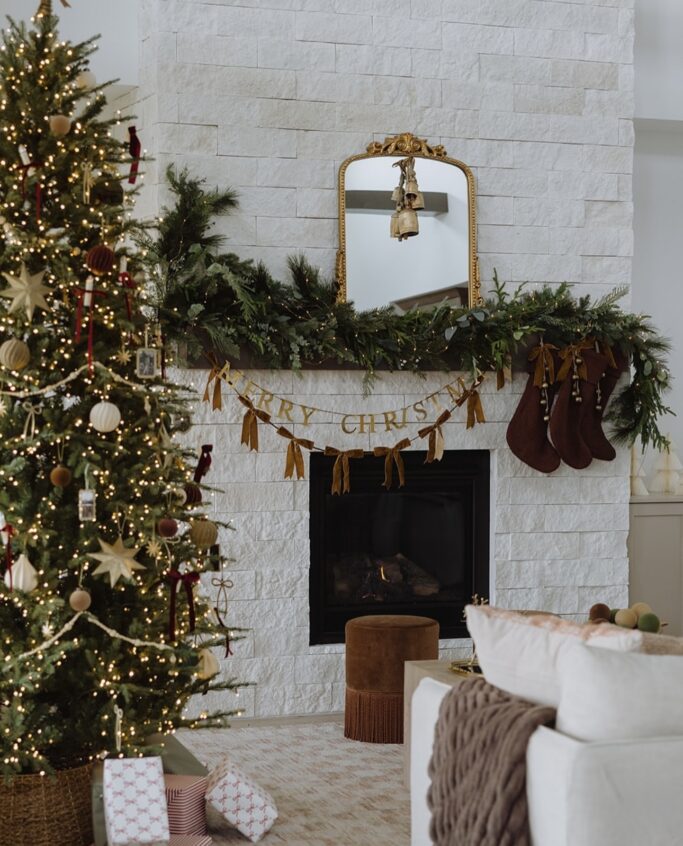 2025 Christmas Mantel Decor Ideas You Will Love! 
