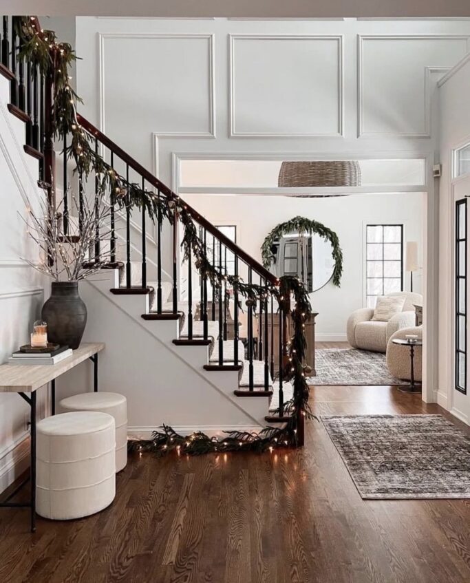 Christmas Staircase Decor