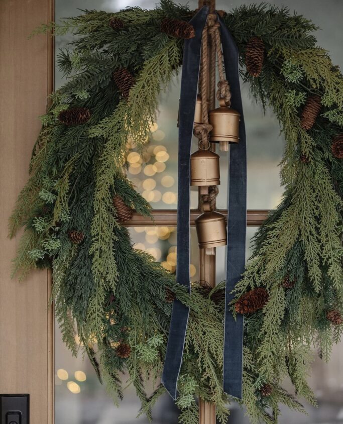 Over 25 Front Porch Christmas Decor Ideas You Will Love!