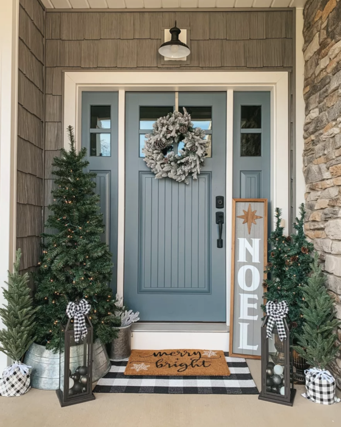 Over 25 Front Porch Christmas Decor Ideas You Will Love!