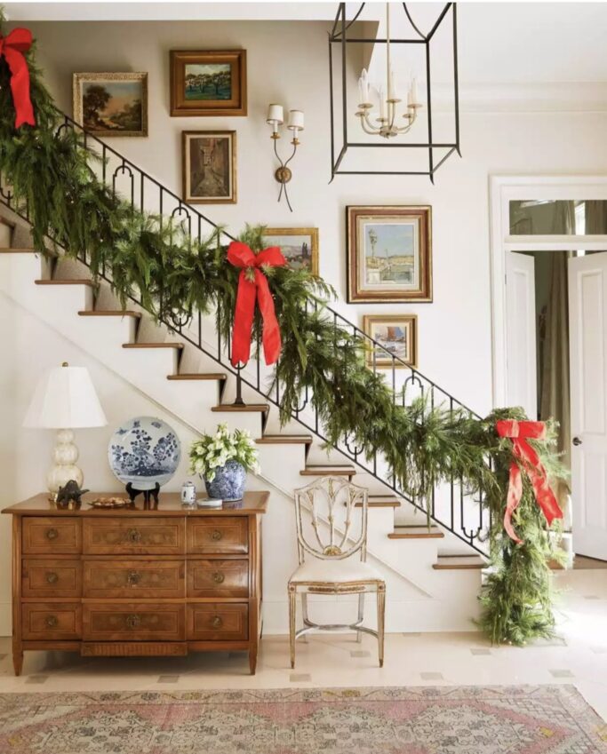 Christmas Staircase Decor