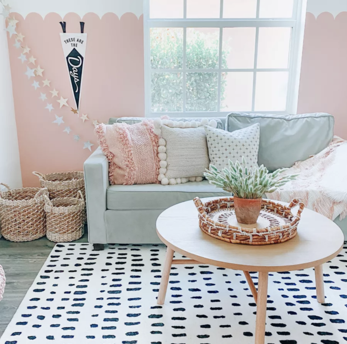 How To Paint a Scalloped Wall Border