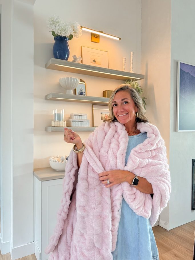 Minky Couture Blanket 50% Off Discount Code CHELSEE + Review!