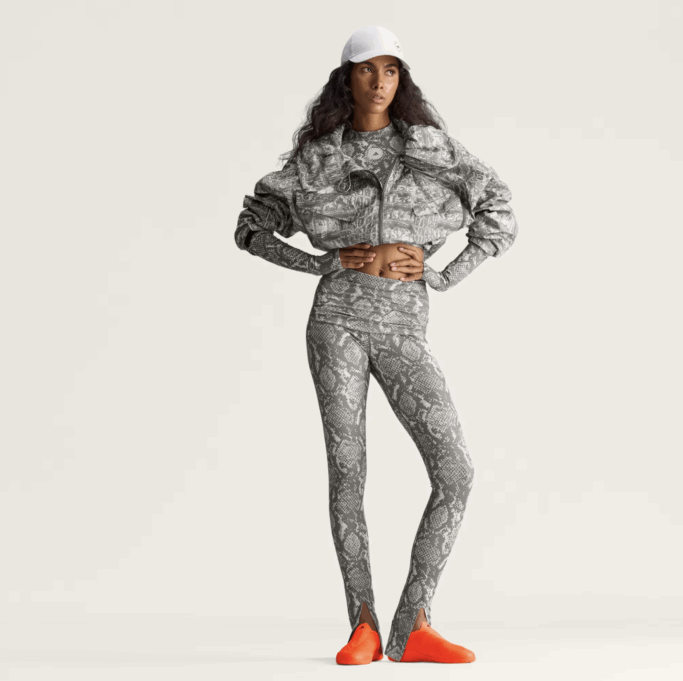 Cozy Up with the Best Fall Workout Leggings!