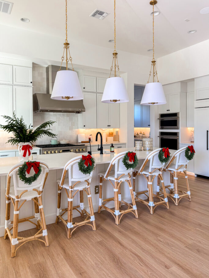 Christmas Bar Stool Wreath Decor Ideas