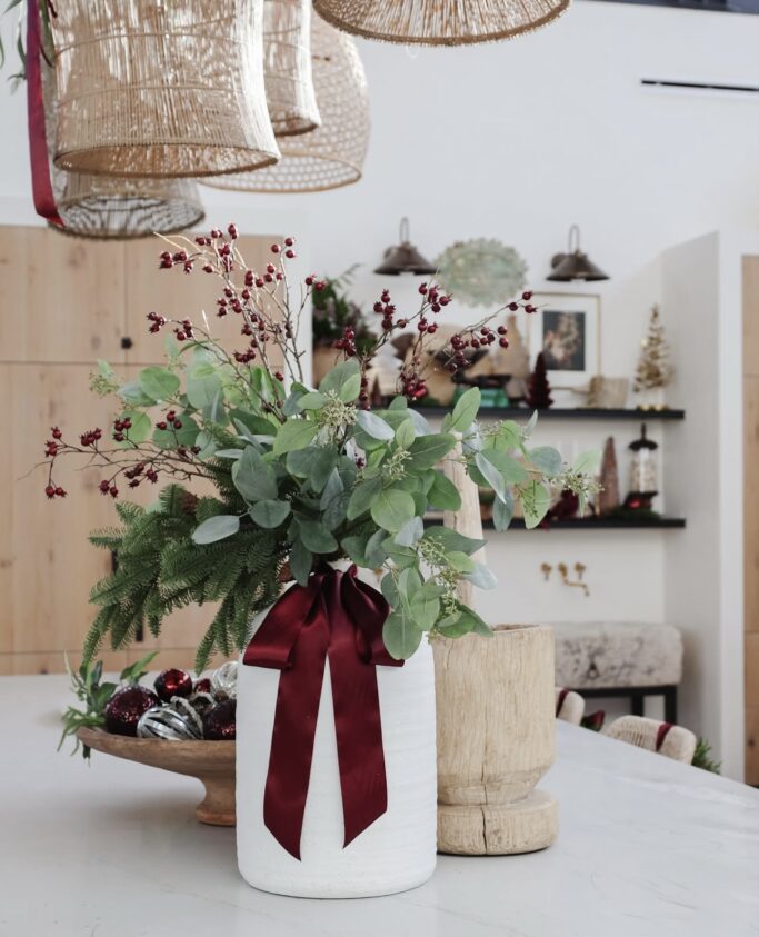 Christmas Kitchen Island Centerpiece Decor Ideas for 2025