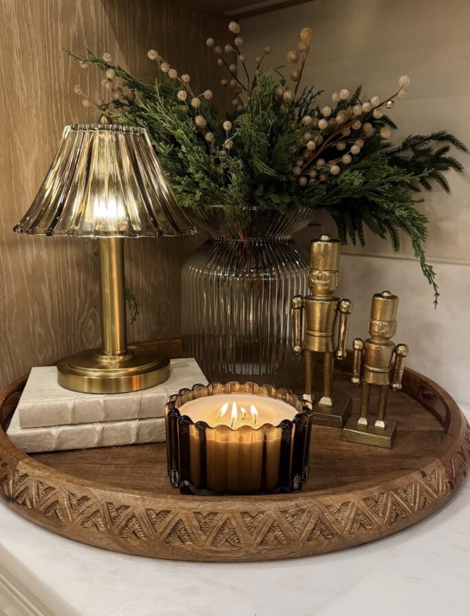 Christmas Kitchen Island Centerpiece Decor Ideas for 2025