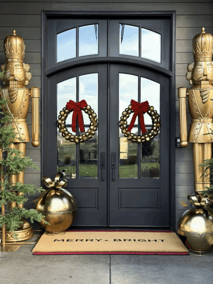 Over 25 Front Porch Christmas Decor Ideas You Will Love!