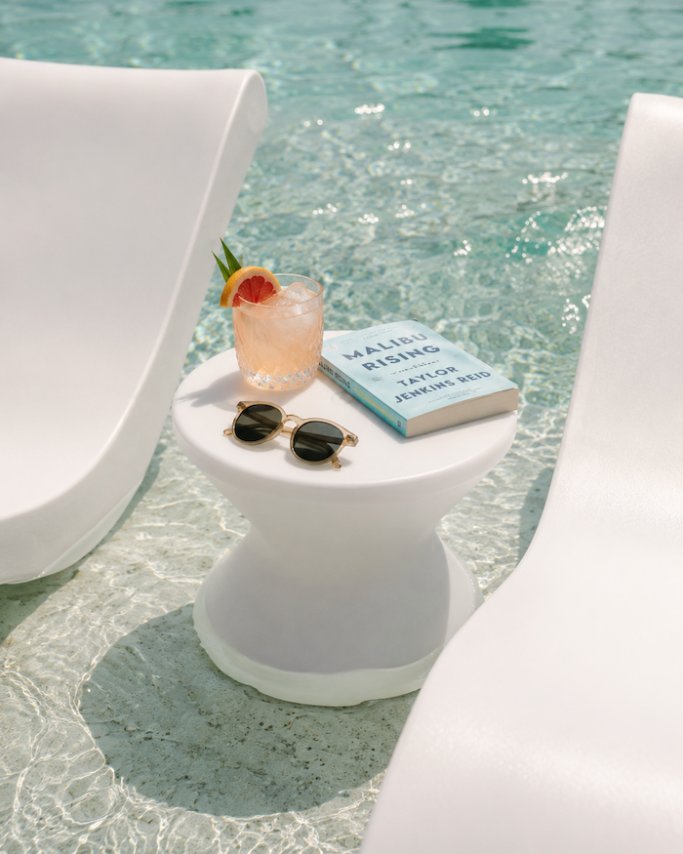 How to Choose the Right Ledge Lounger for Your Sun Shelf Depth