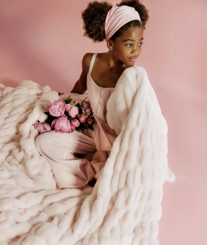 Minky Couture blanket comparison. Which Minky Couture blanket should you buy?
