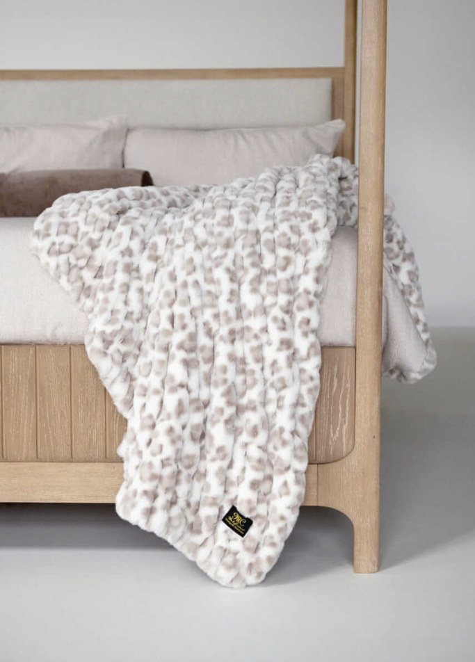 Minky Couture blanket comparison. Which Minky Couture blanket should you buy?