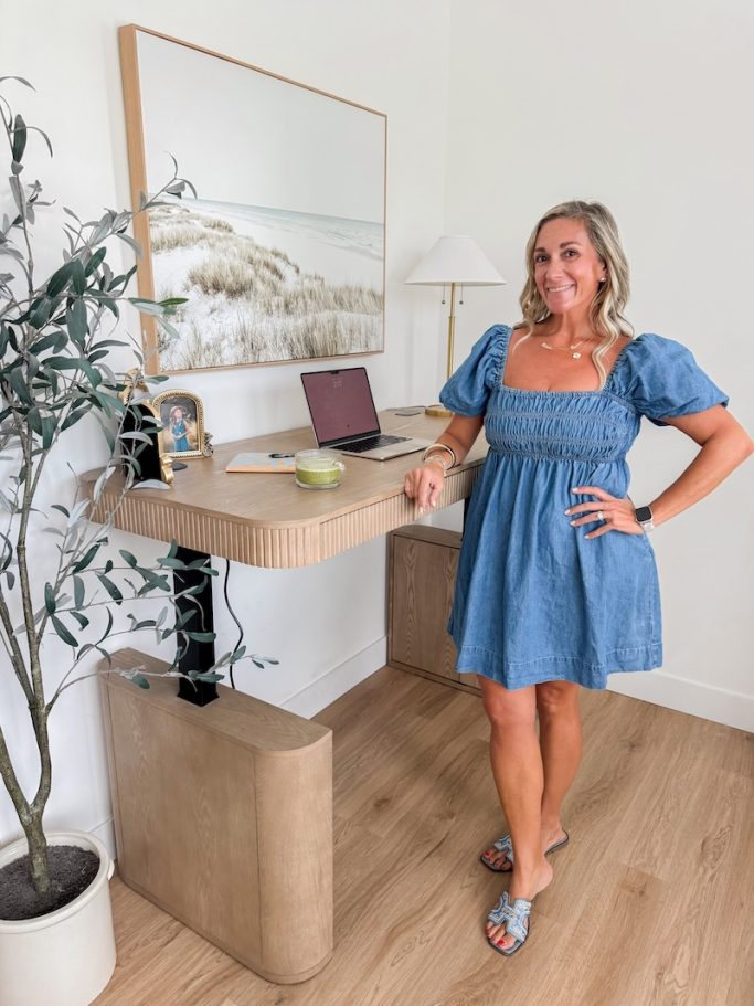 Read my Hulala Home Baggio Standing Desk review + 20% off discount code CCH20! See exactly why we love it for our home office!